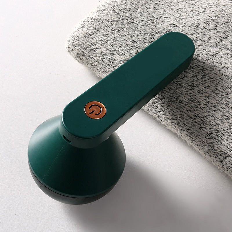 Rechargeable Lint Remover – Electric Fabric Shaver for Clothes Pakistan
