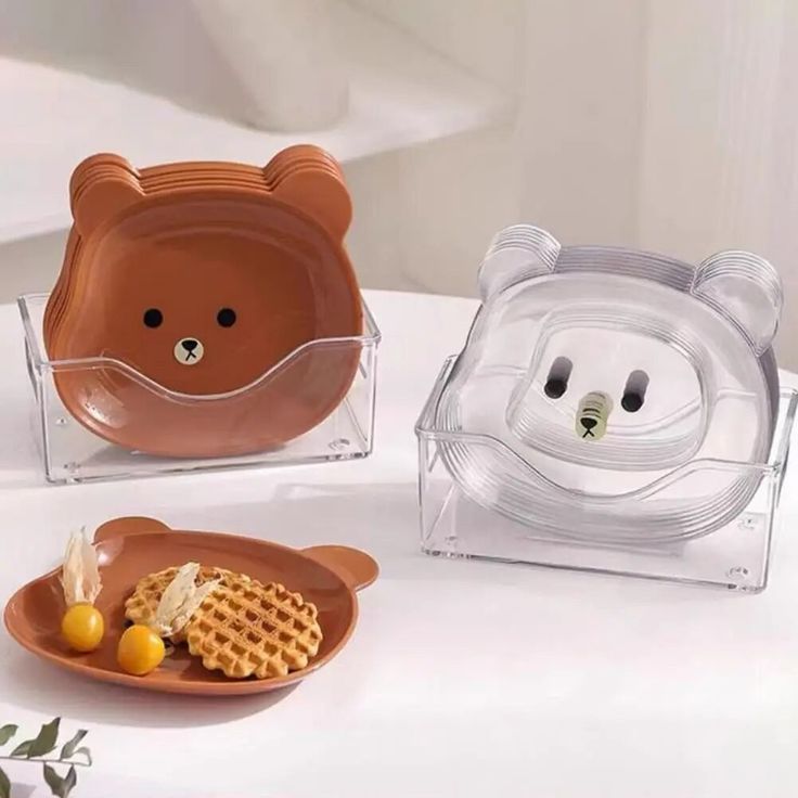 8PCS Bear Plate Set with Stand – Premium China Dinnerware Pakistan