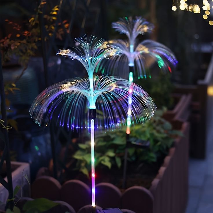 Jellyfish Solar Lights – Multicolor Garden Decoration Lights