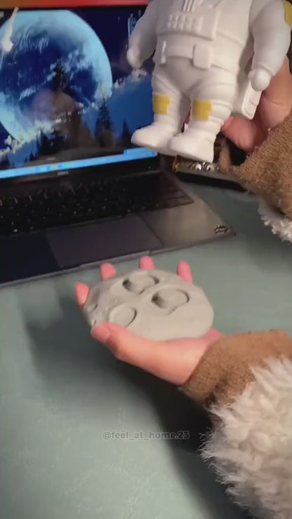Astronaut Galaxy Projector – Star Night Light with Remote